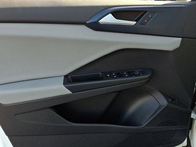 2022 Volkswagen Taos SE 4MOTION