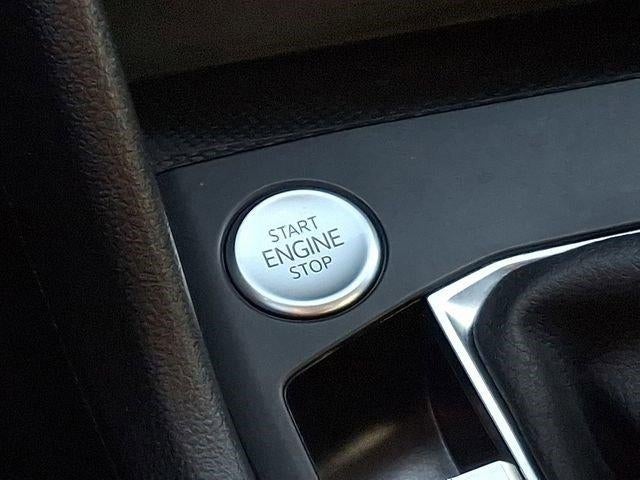 2022 Volkswagen Taos SE 4MOTION