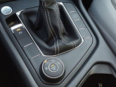 2022 Volkswagen Taos SE 4MOTION