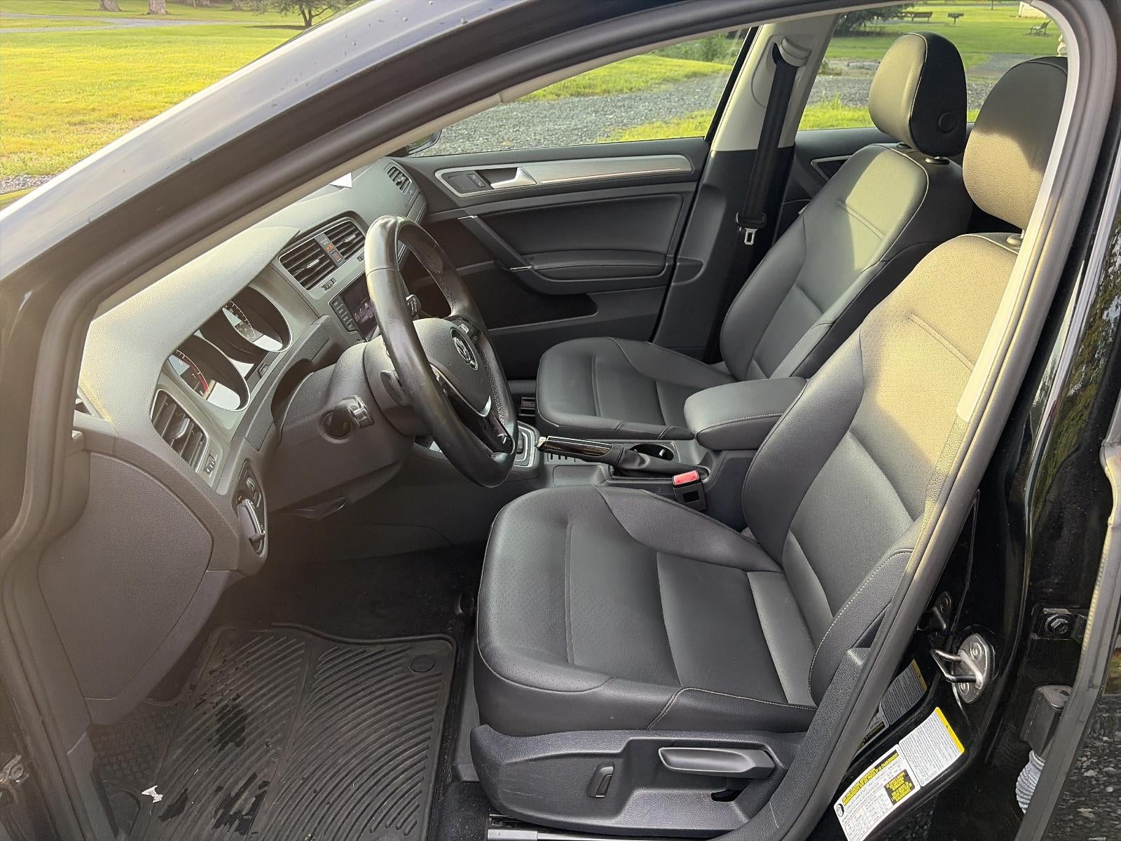 2015 Volkswagen Golf 4dr HB Auto TSI SE