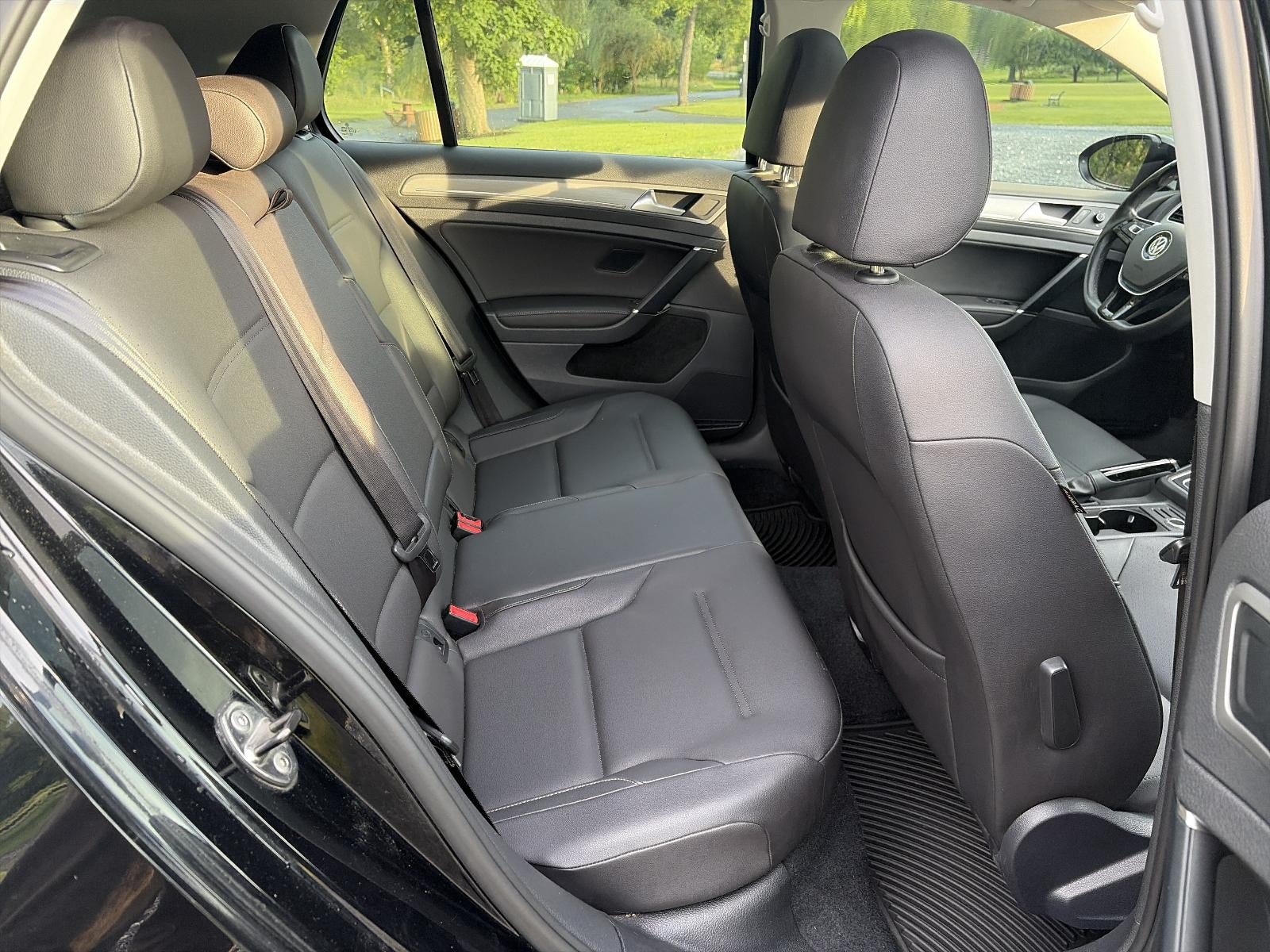 2015 Volkswagen Golf 4dr HB Auto TSI SE
