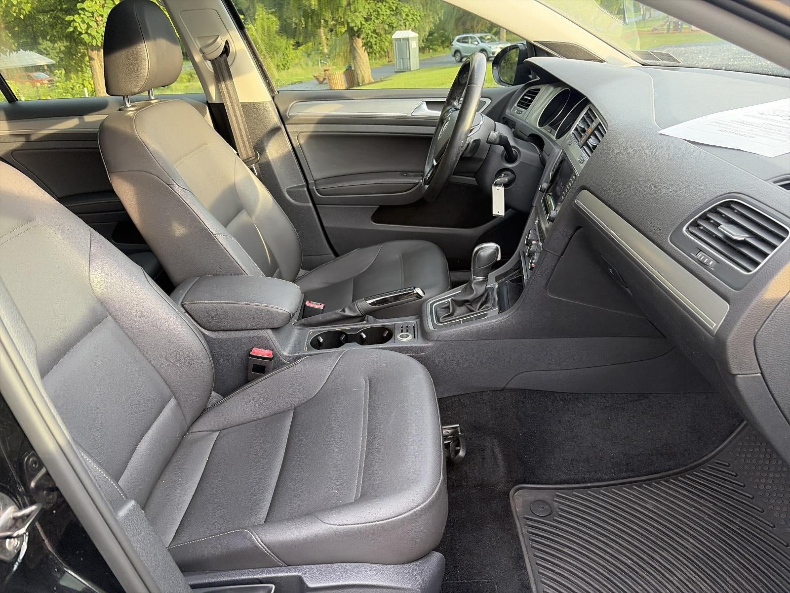 2015 Volkswagen Golf 4dr HB Auto TSI SE