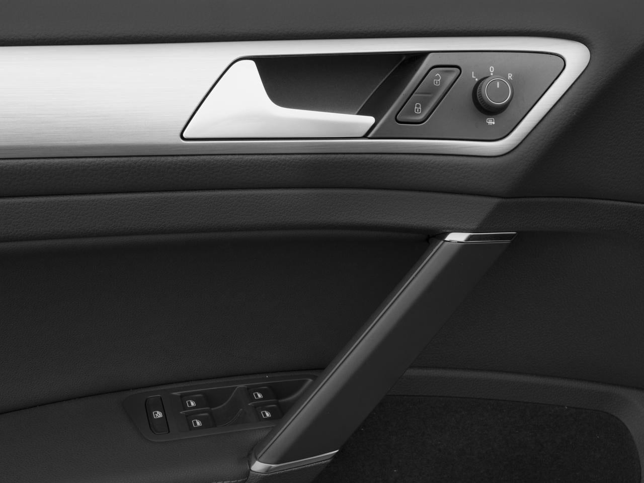 2016 Volkswagen Golf 4dr HB Auto TSI S