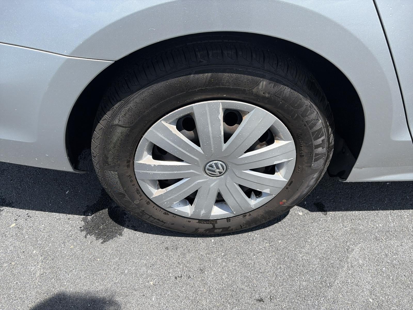 2016 Volkswagen Jetta 4dr Auto 1.4T S Sedan