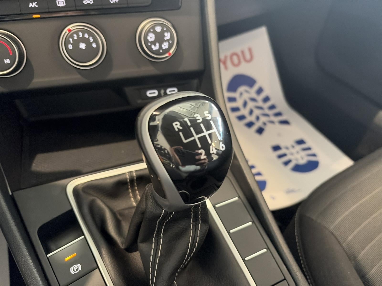 2023 Volkswagen Jetta S Manual