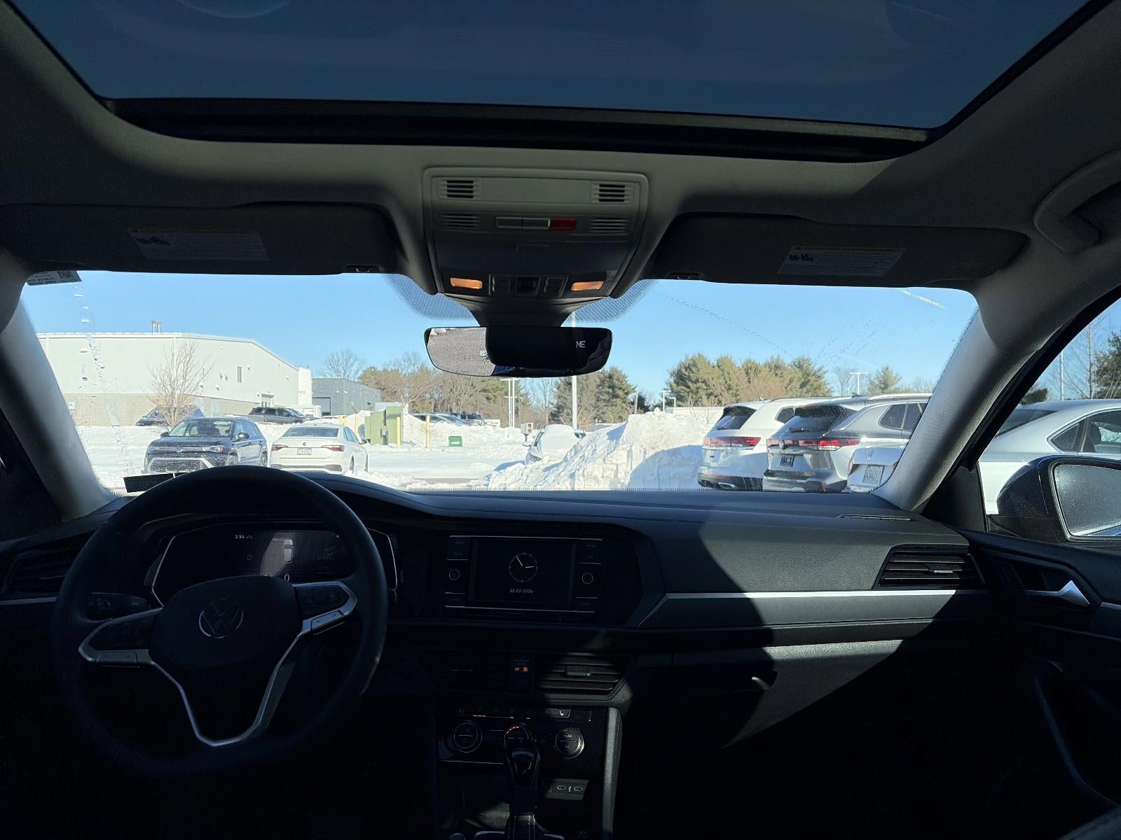 2023 Volkswagen Jetta SE Auto