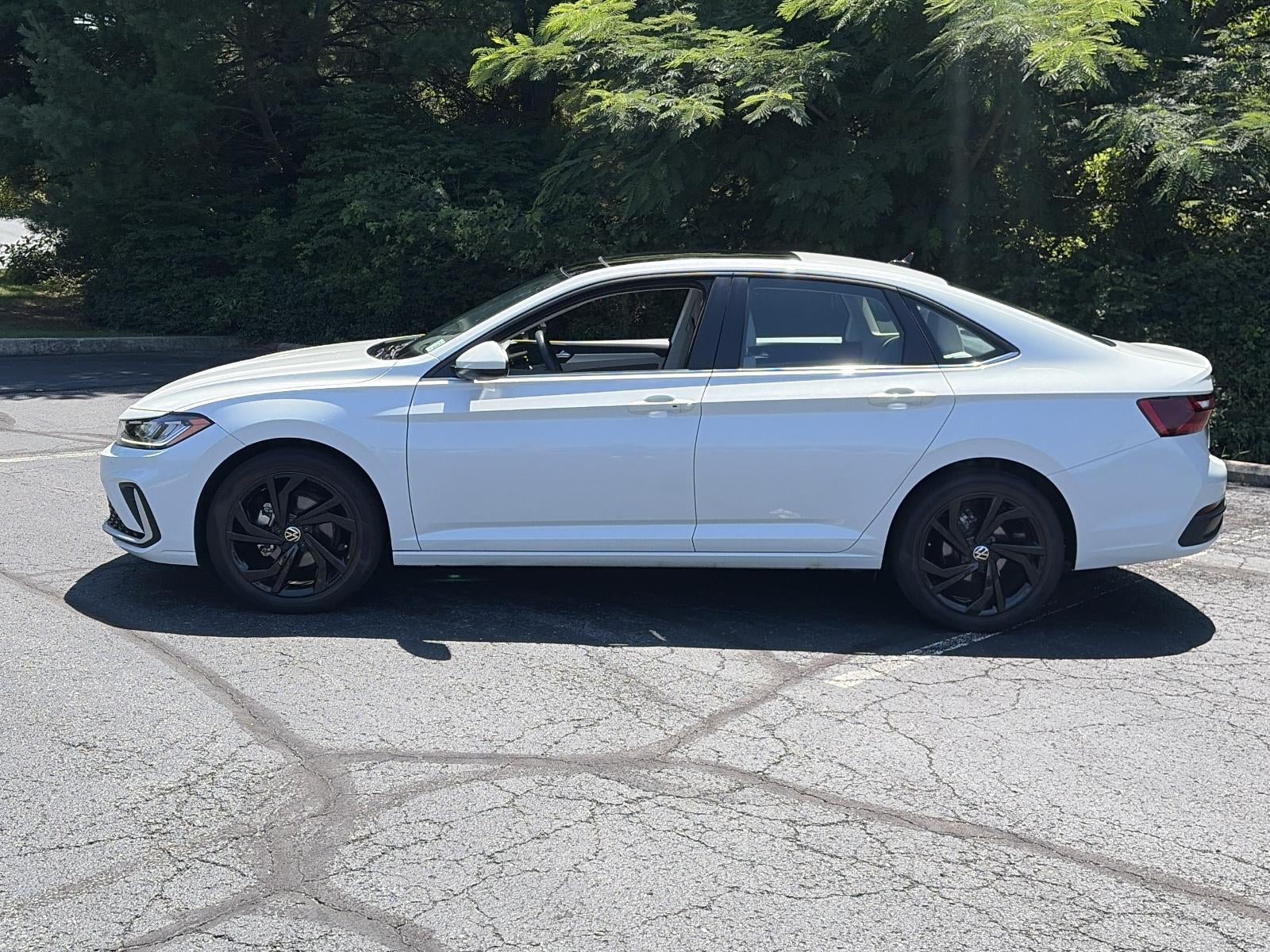 2026 Volkswagen Jetta SE Auto