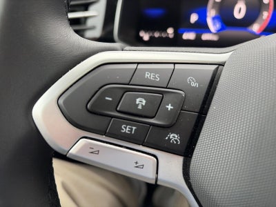 2025 Volkswagen Jetta SE Auto