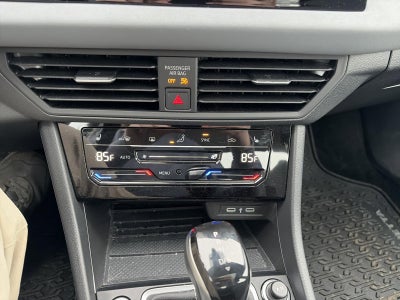 2025 Volkswagen Jetta SE Auto