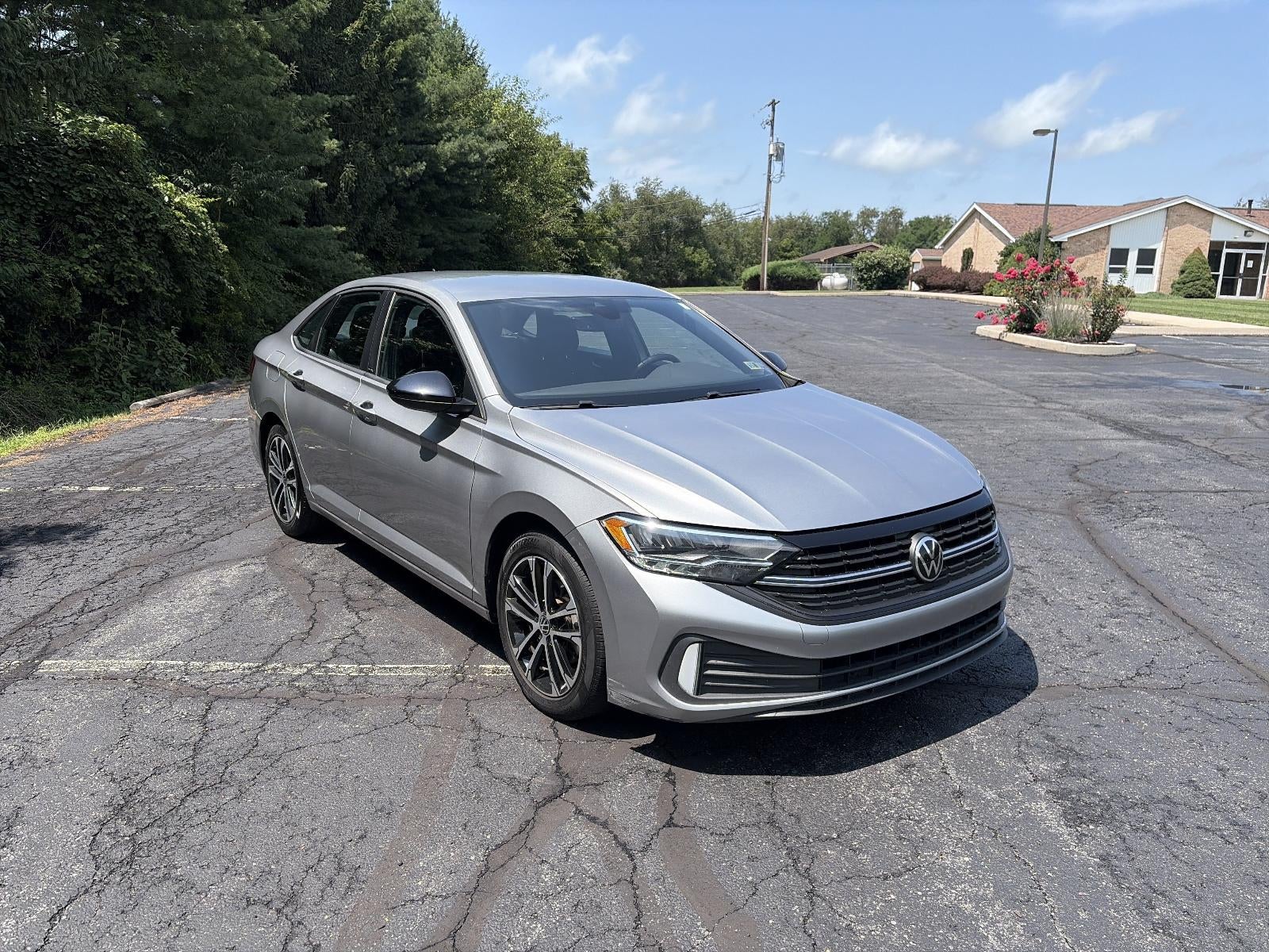 2023 Volkswagen Jetta Sport Auto
