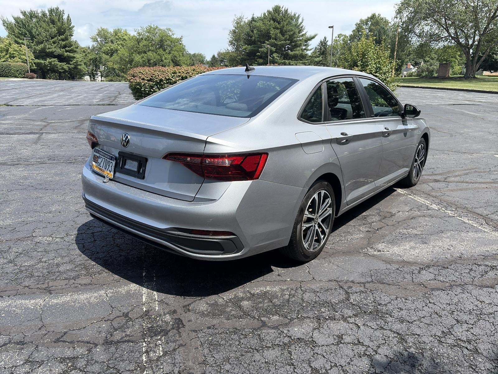2023 Volkswagen Jetta Sport Auto