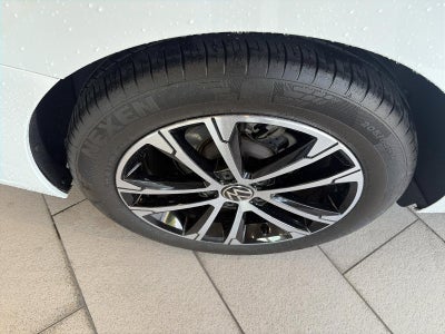 2024 Volkswagen Jetta Sport Auto