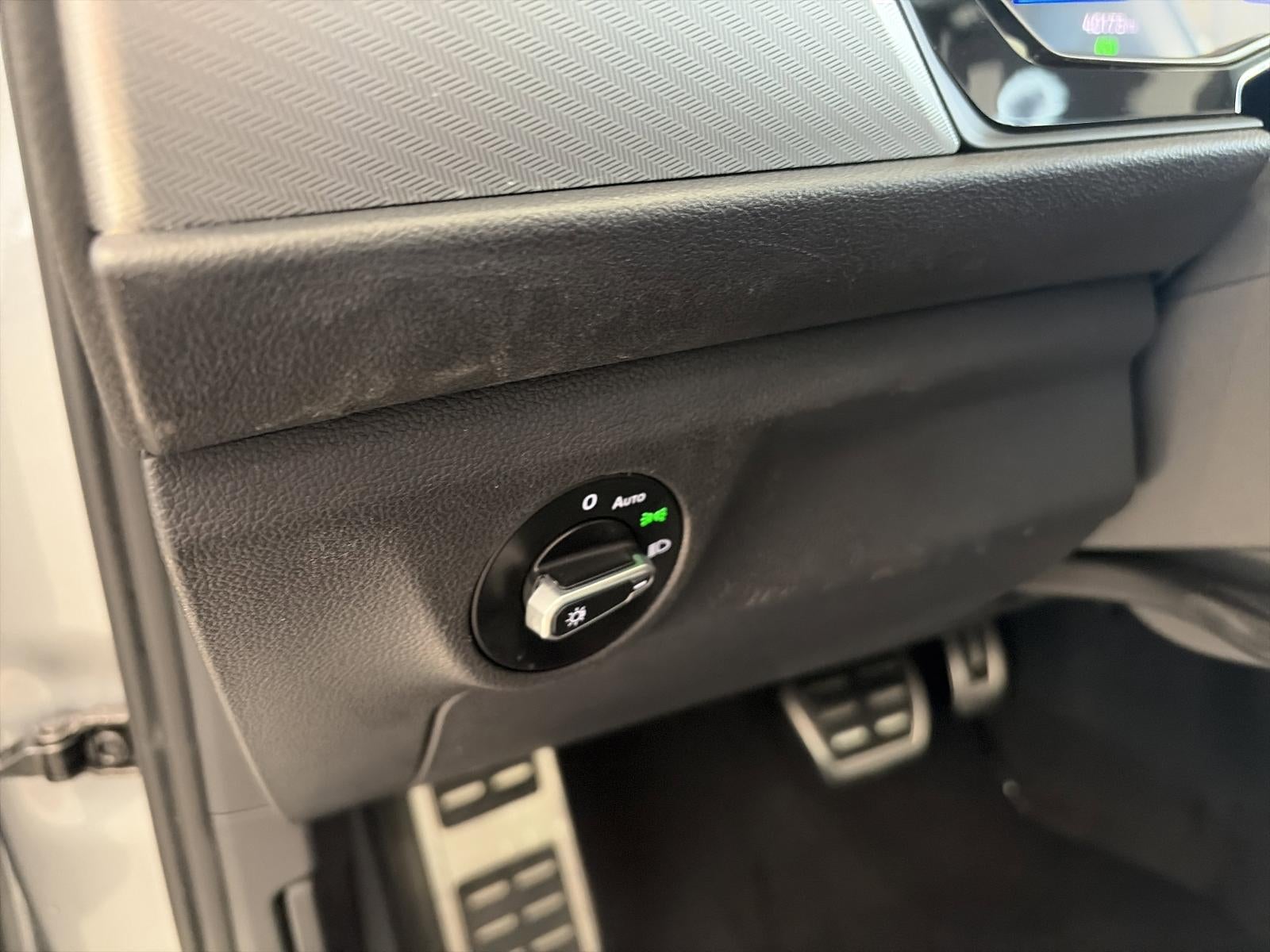 2023 Volkswagen Jetta Sport Auto