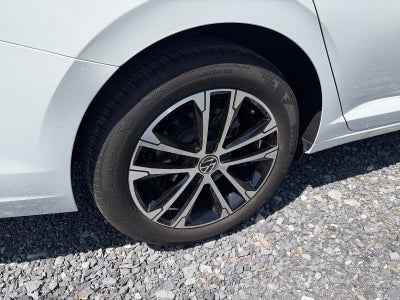 2025 Volkswagen Jetta Sport Auto