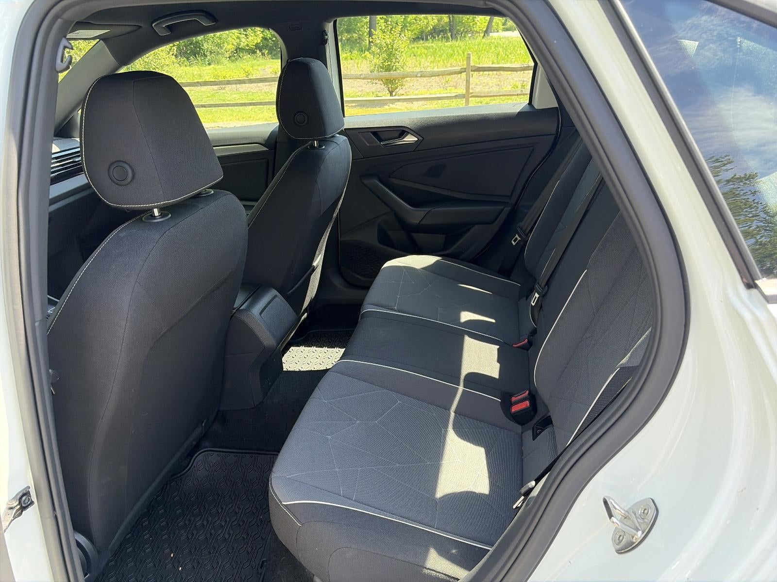 2025 Volkswagen Jetta Sport Auto