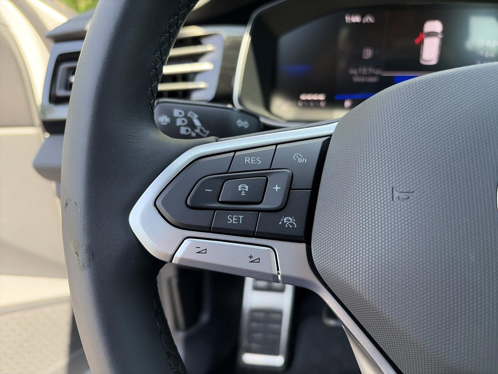 2025 Volkswagen Jetta Sport Auto