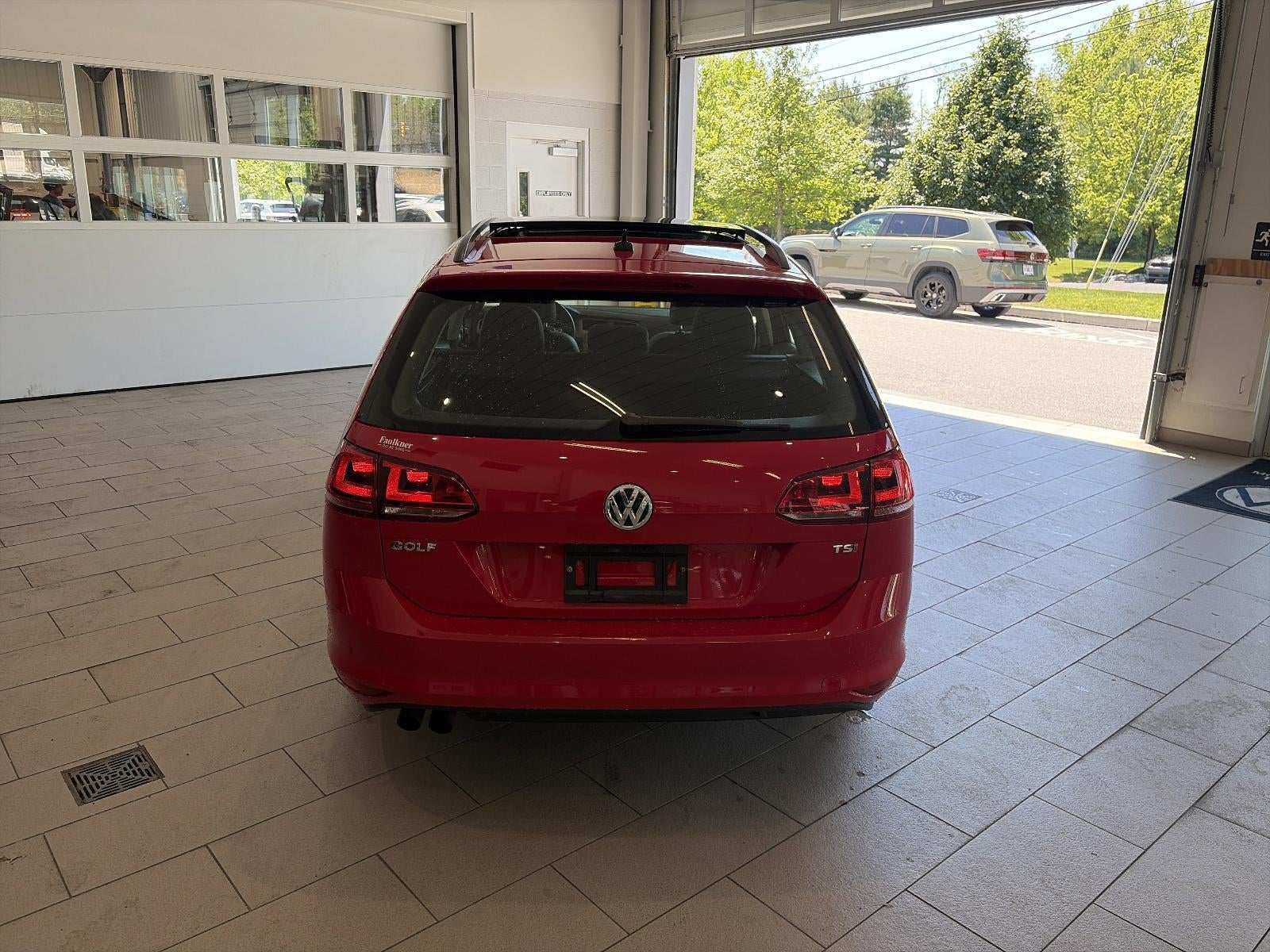 2016 Volkswagen Golf SportWagen 4dr Auto TSI Limited Edition
