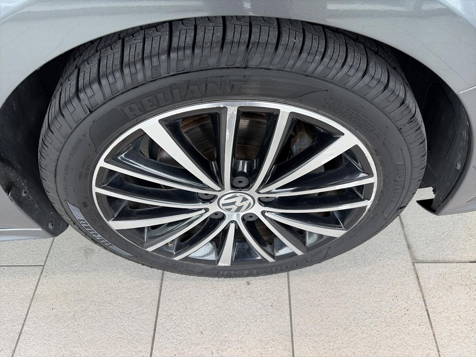 2016 Volkswagen Jetta 4dr Auto 1.8T Sport PZEV Sedan