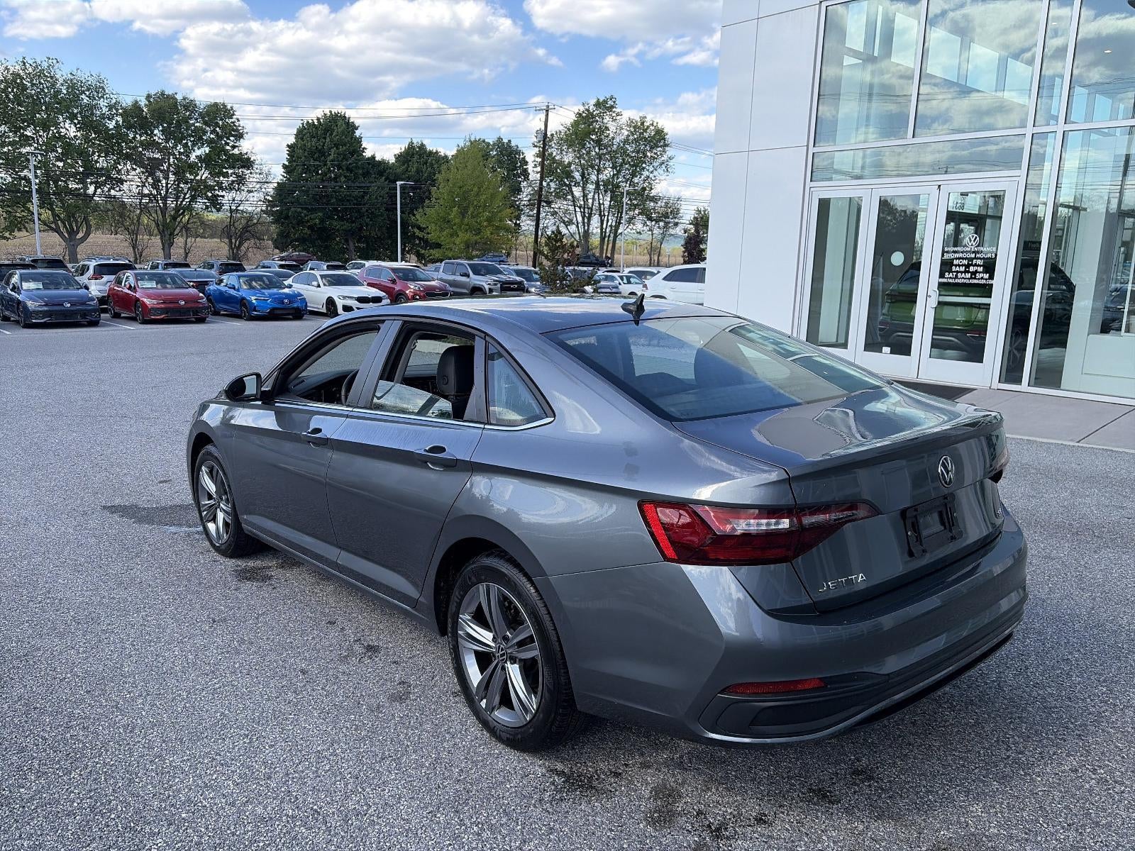 2024 Volkswagen Jetta SE Auto