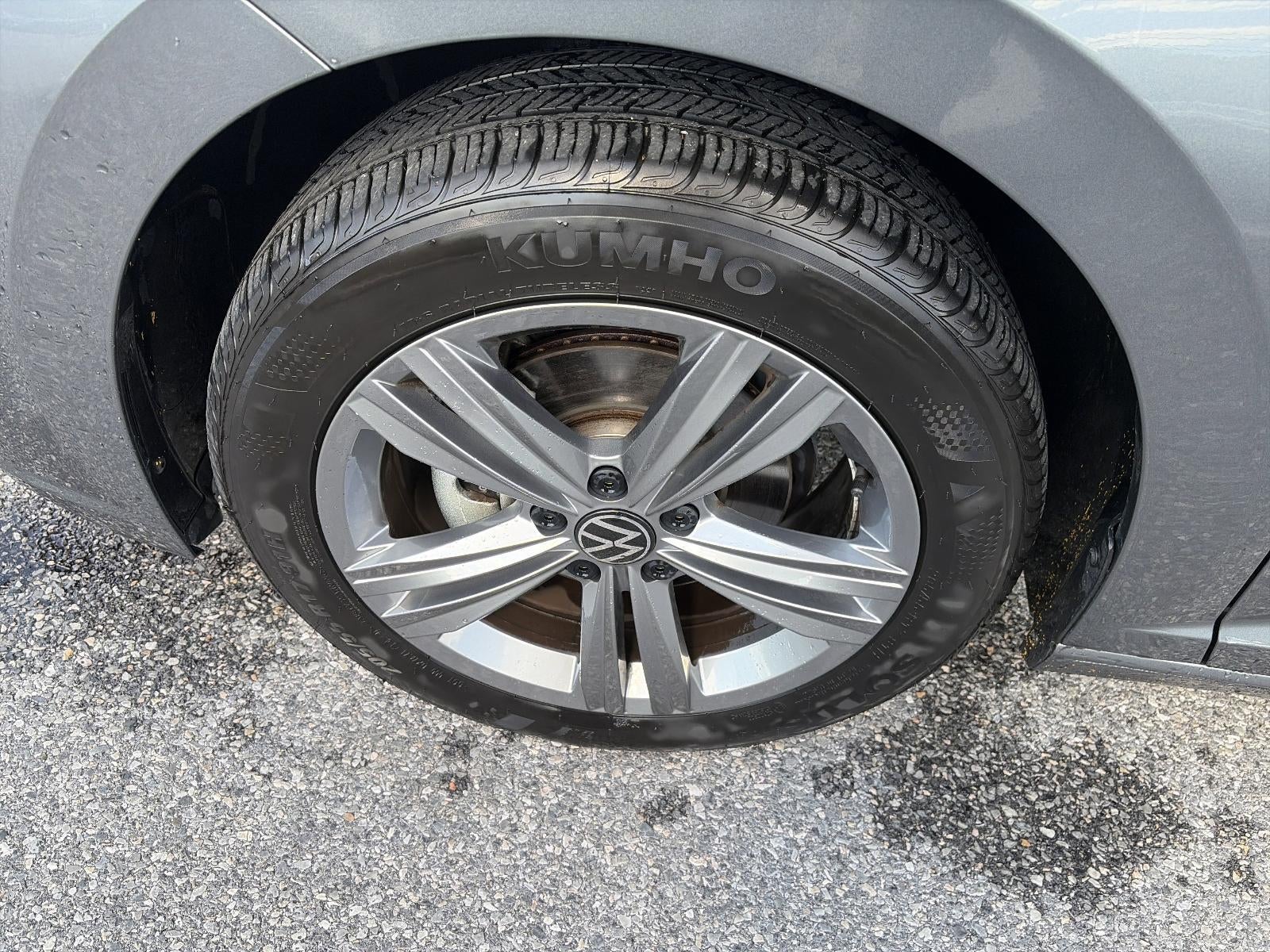 2024 Volkswagen Jetta SE Auto