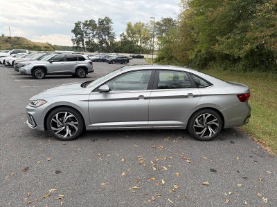 2026 Volkswagen Jetta SEL Auto