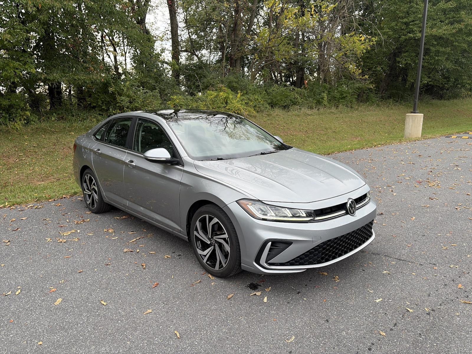 2026 Volkswagen Jetta SEL Auto