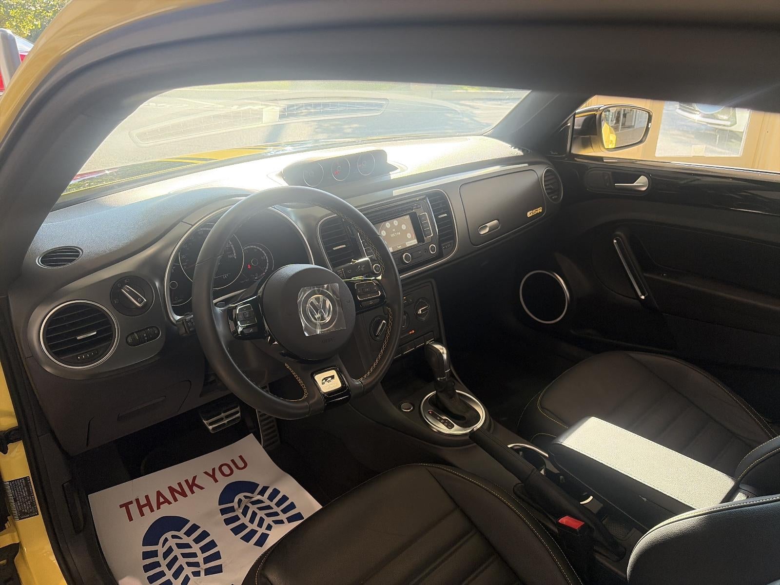 2014 Volkswagen Beetle 2dr DSG 2.0T Turbo R-Line PZEV