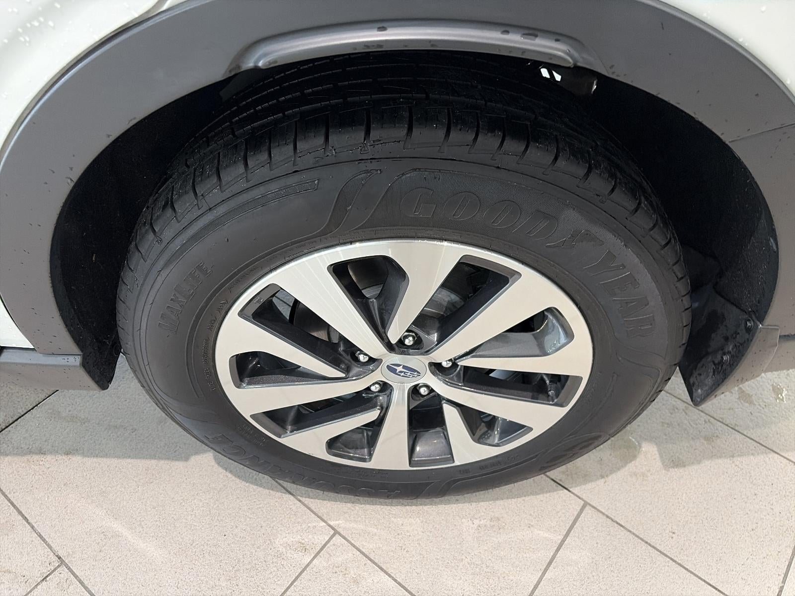 2022 Subaru Outback Premium CVT