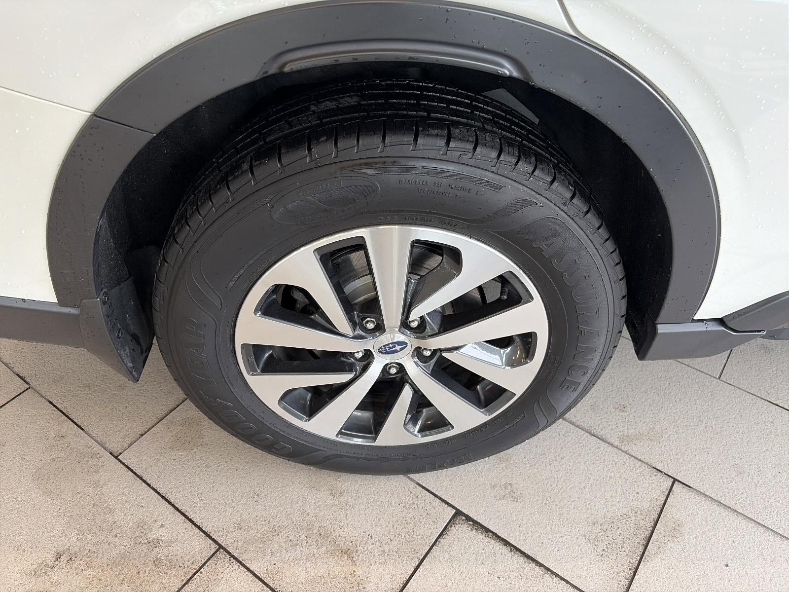 2022 Subaru Outback Premium CVT