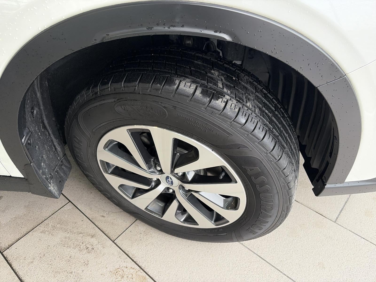 2022 Subaru Outback Premium CVT