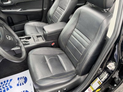 2016 Toyota Camry Hybrid 4dr Sdn XLE (GS)