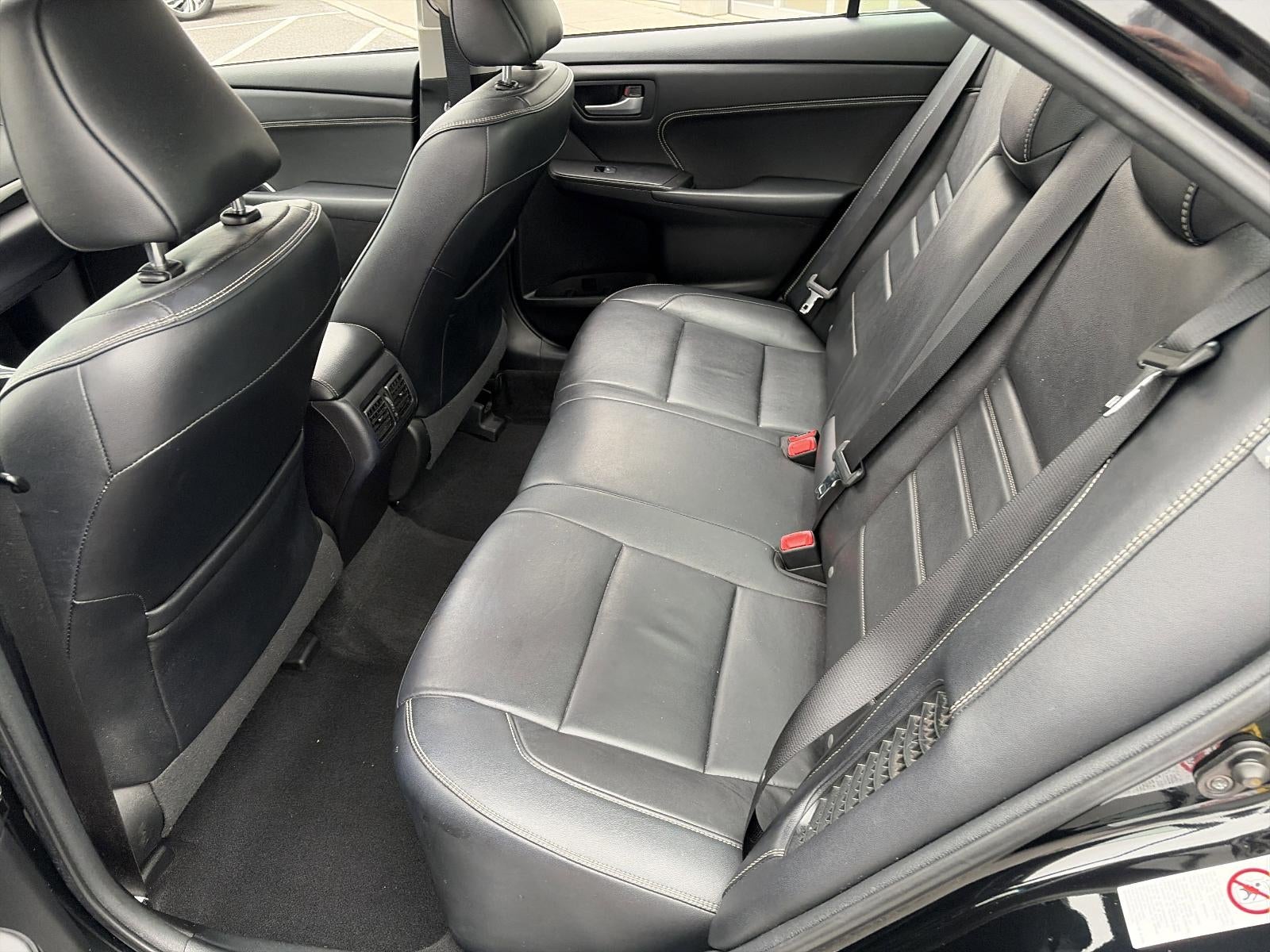 2016 Toyota Camry Hybrid 4dr Sdn XLE (GS)