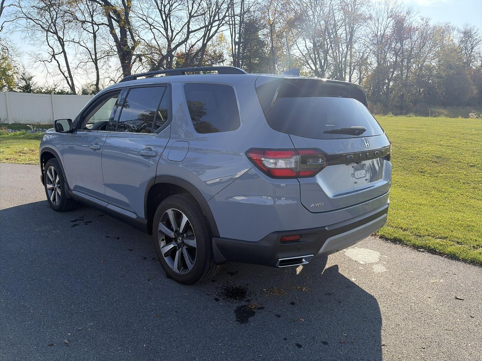 2025 Honda Pilot Touring AWD