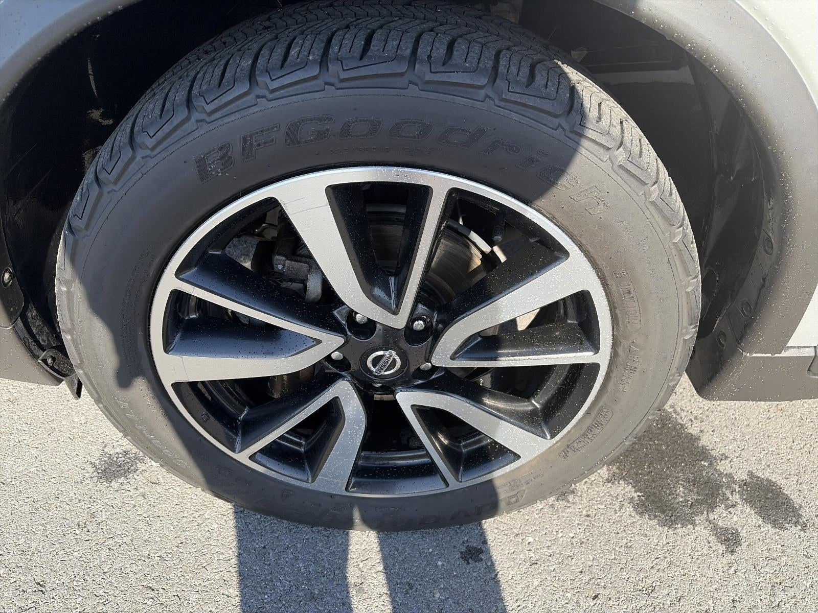 2020 Nissan Rogue FWD SL