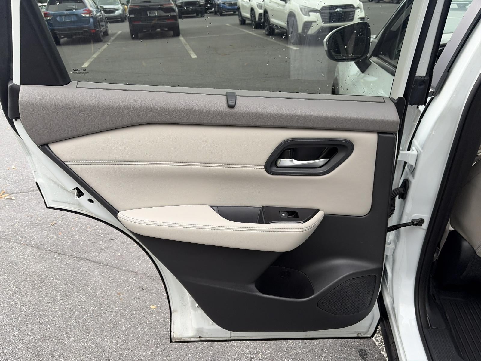 2024 Nissan Rogue AWD SV