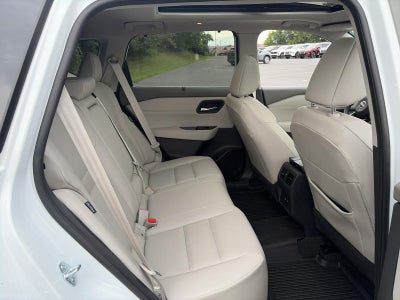 2024 Nissan Rogue AWD SV