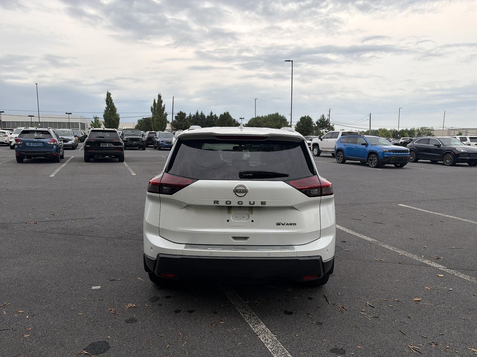 2024 Nissan Rogue AWD SV