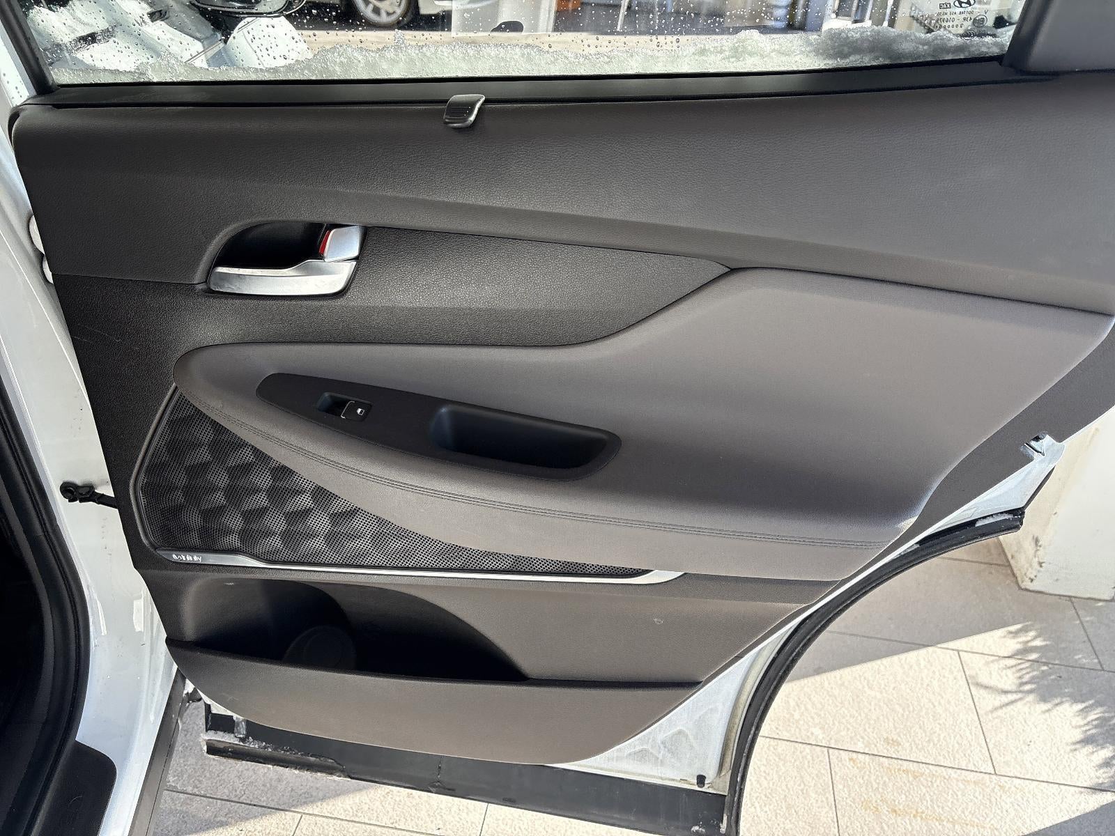 2020 Hyundai SANTA FE SEL 2.4L Auto AWD