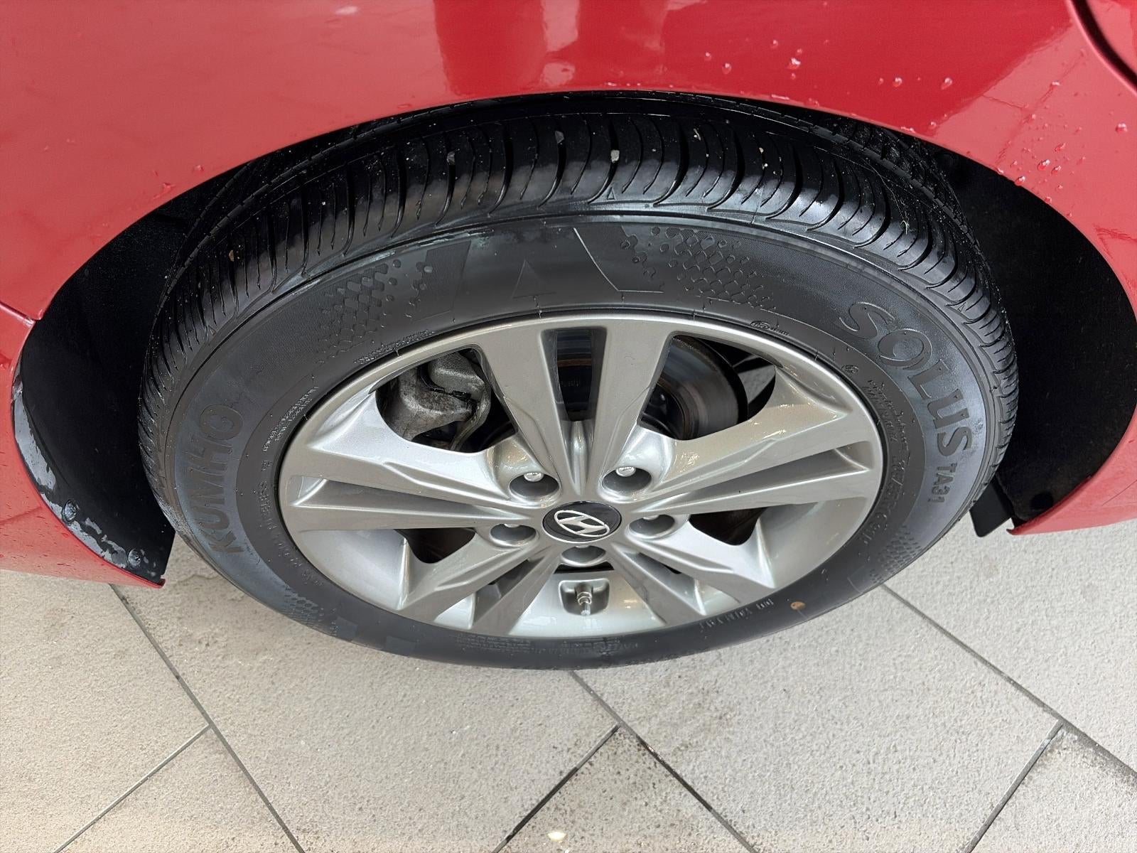 2018 Hyundai ELANTRA SEL 2.0L Auto