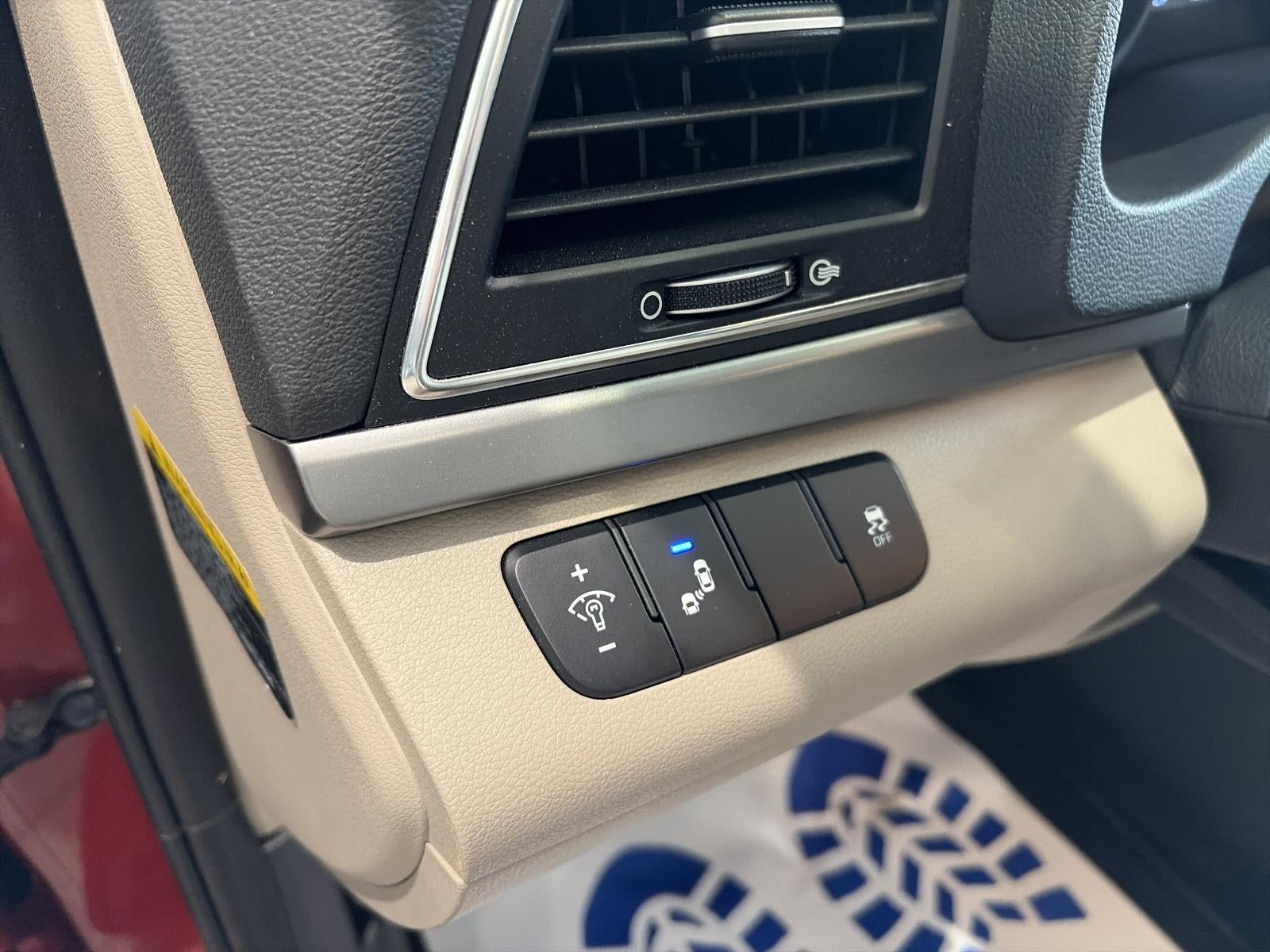 2018 Hyundai ELANTRA SEL 2.0L Auto