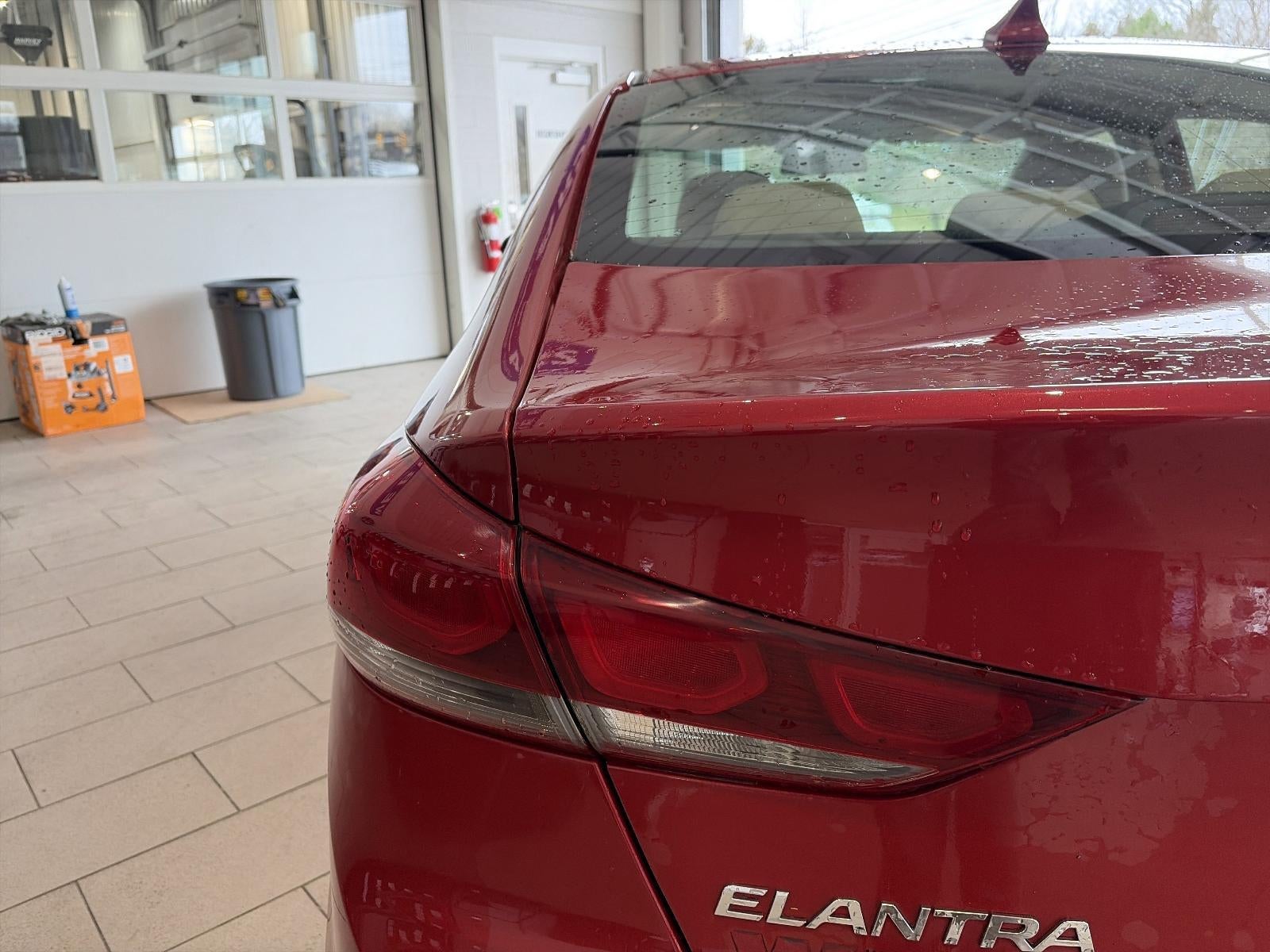 2018 Hyundai ELANTRA SEL 2.0L Auto