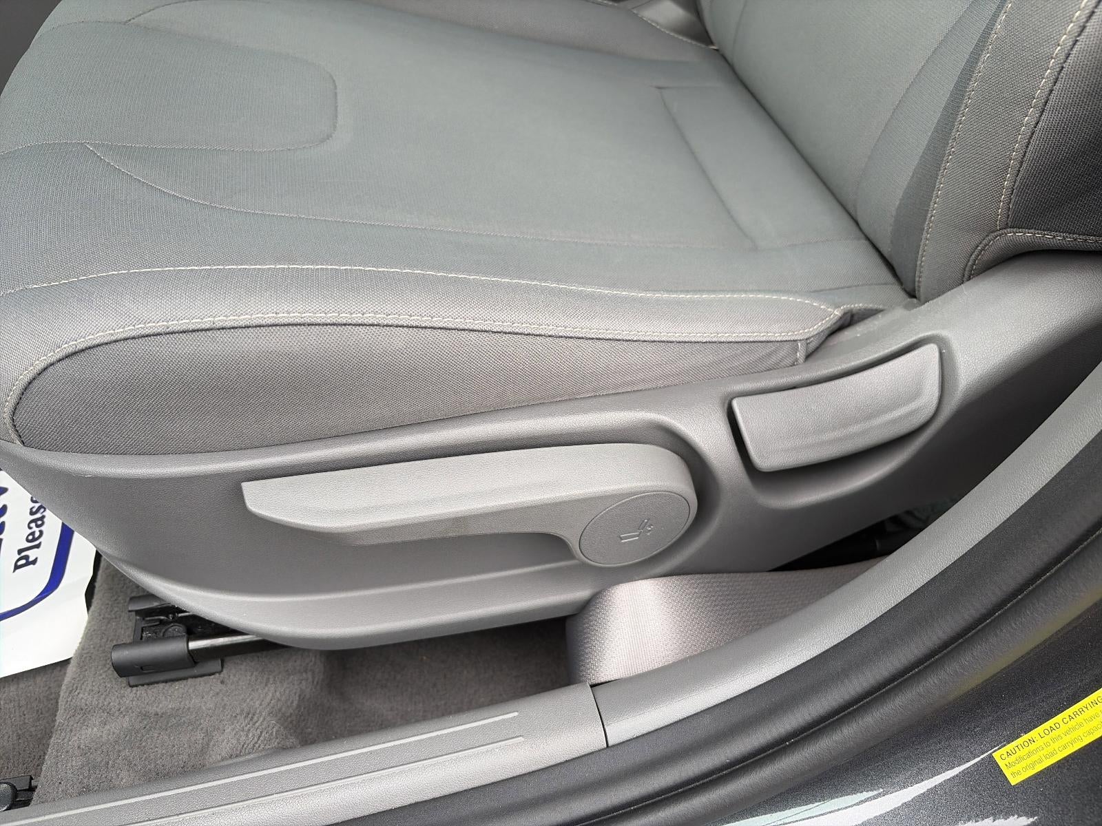 2022 Hyundai ELANTRA SEL IVT