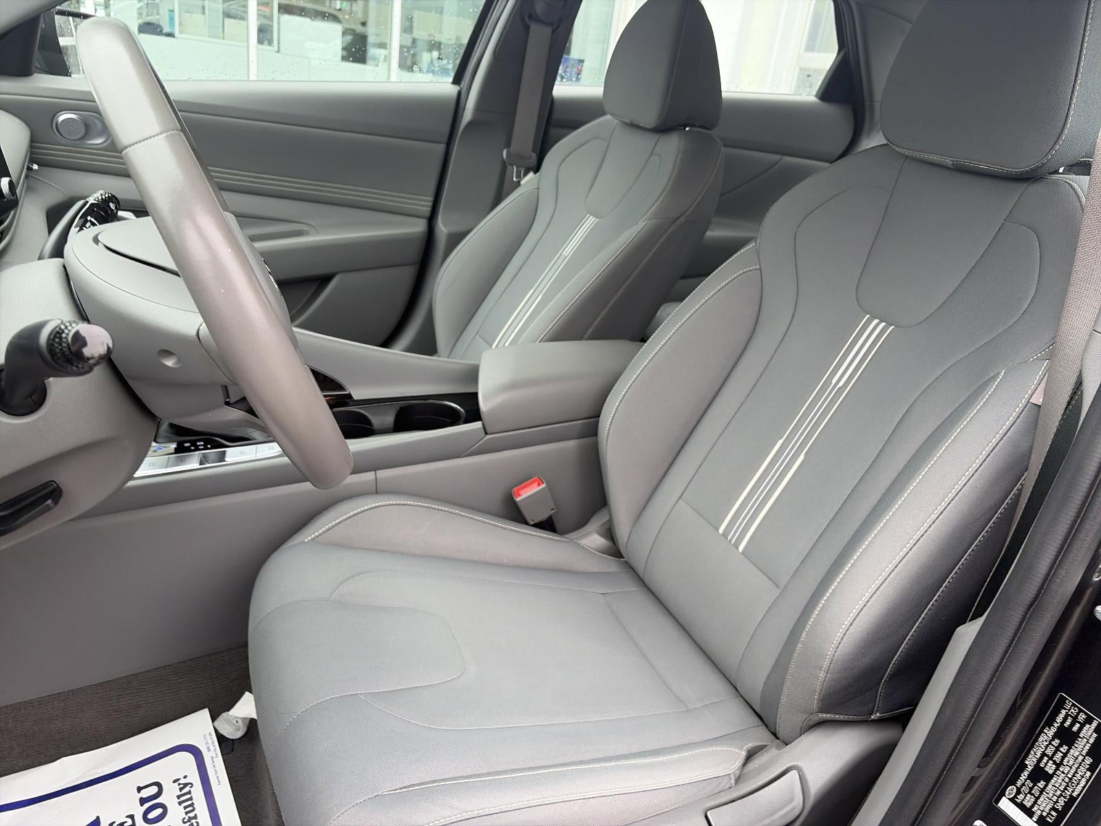 2022 Hyundai ELANTRA SEL IVT