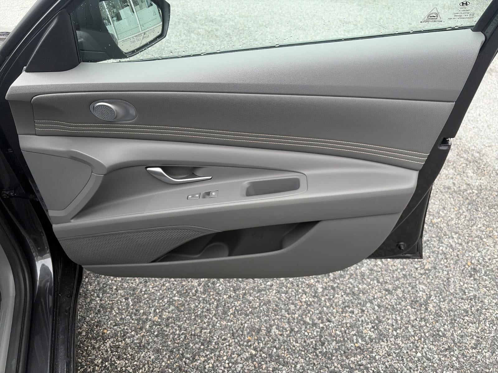 2022 Hyundai ELANTRA SEL IVT