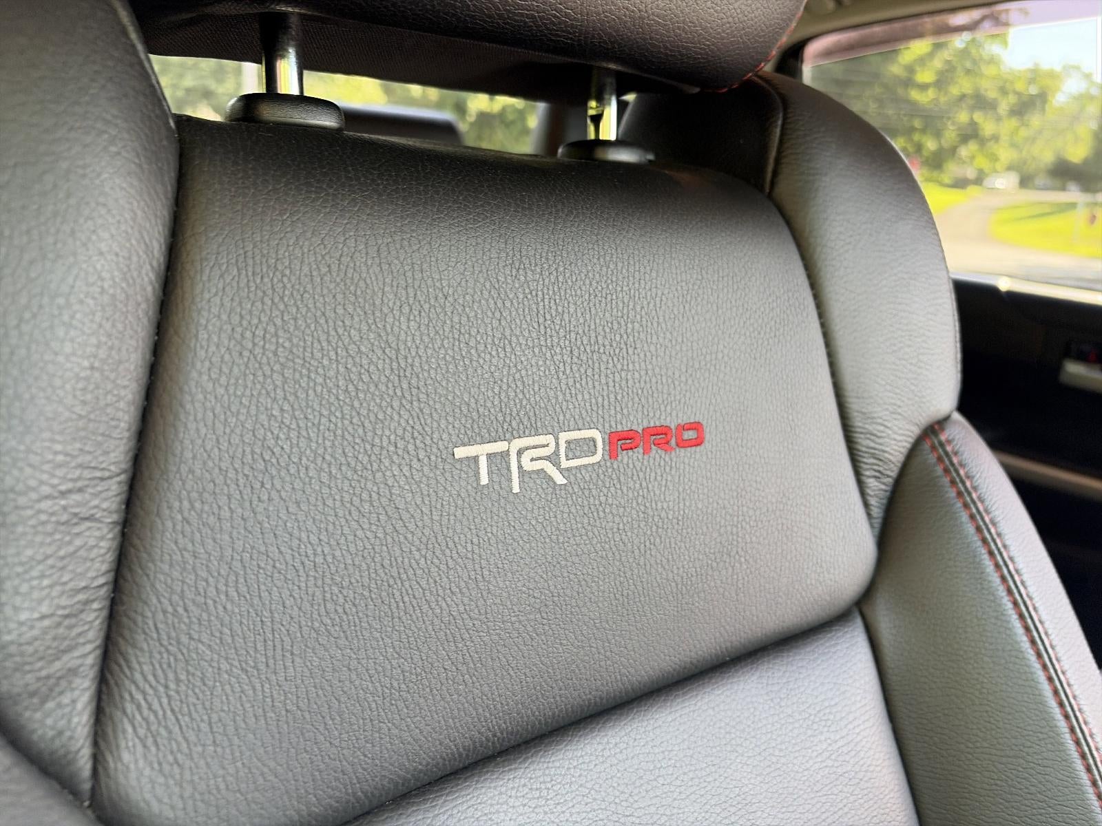 2017 Toyota Tundra 4WD 4WD TRD Pro CrewMax 5.5' Bed 5.7L (Natl)