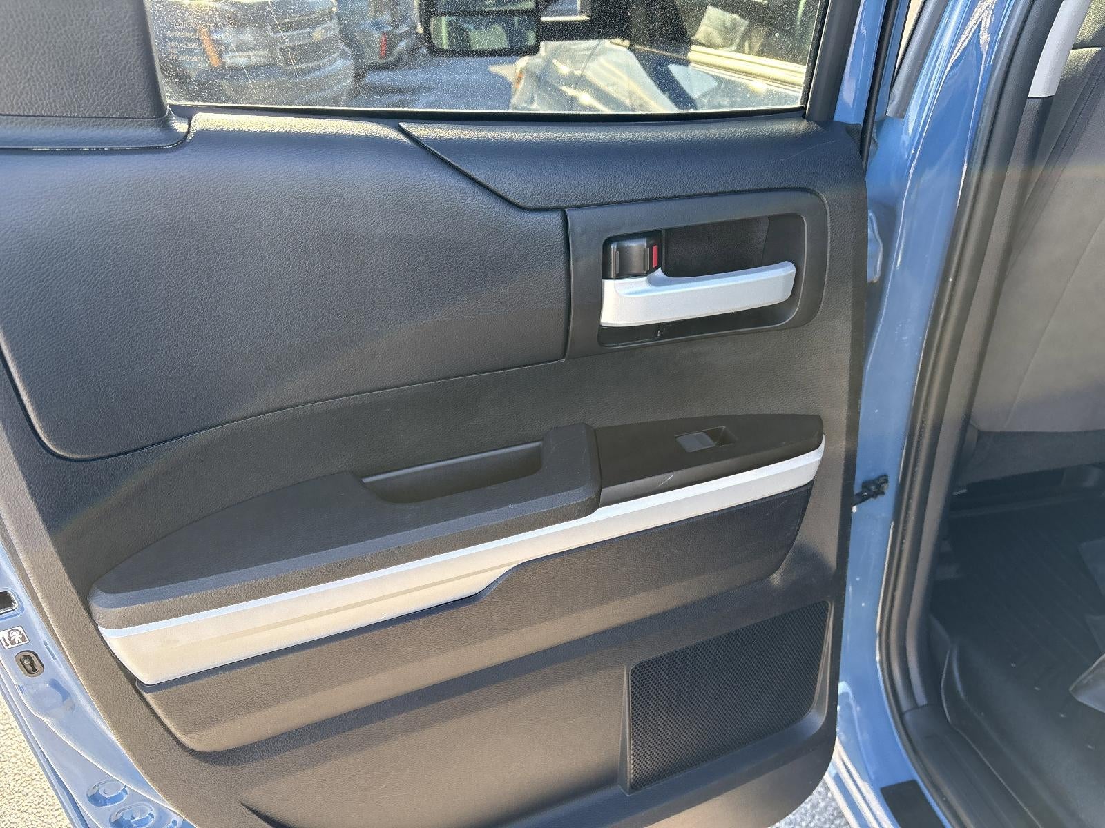 2019 Toyota Tundra 4WD 4WD SR5 Double Cab 6.5' Bed 5.7L (Natl)