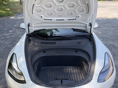 2023 Tesla Model 3 RWD