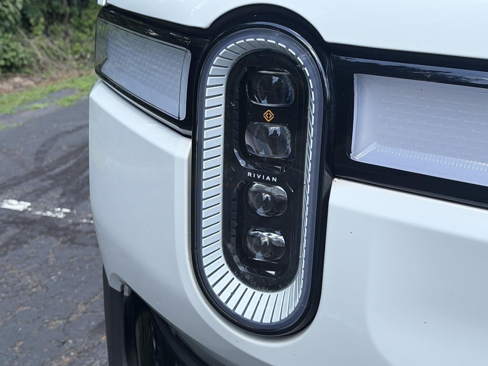 2022 Rivian R1S Launch Edition AWD