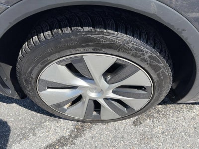 2022 Tesla Model Y Long Range AWD
