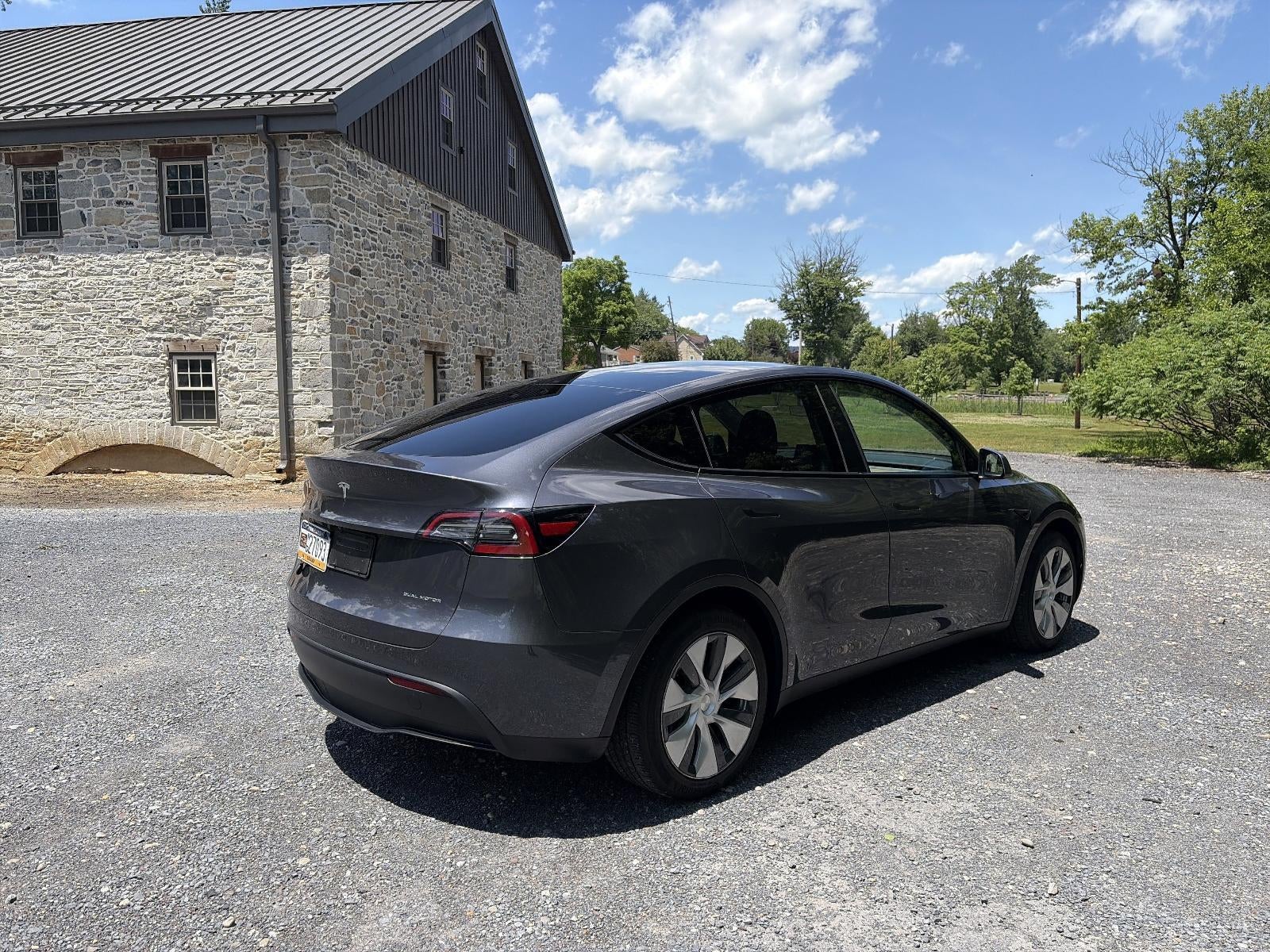2023 Tesla Model Y Long Range AWD